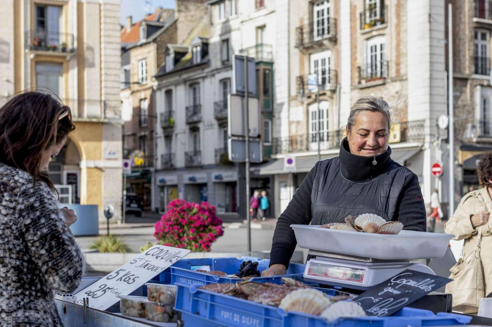 Dm20 - Les Arcades Vue Sur Le Port Lägenhet Dieppe Exteriör bild