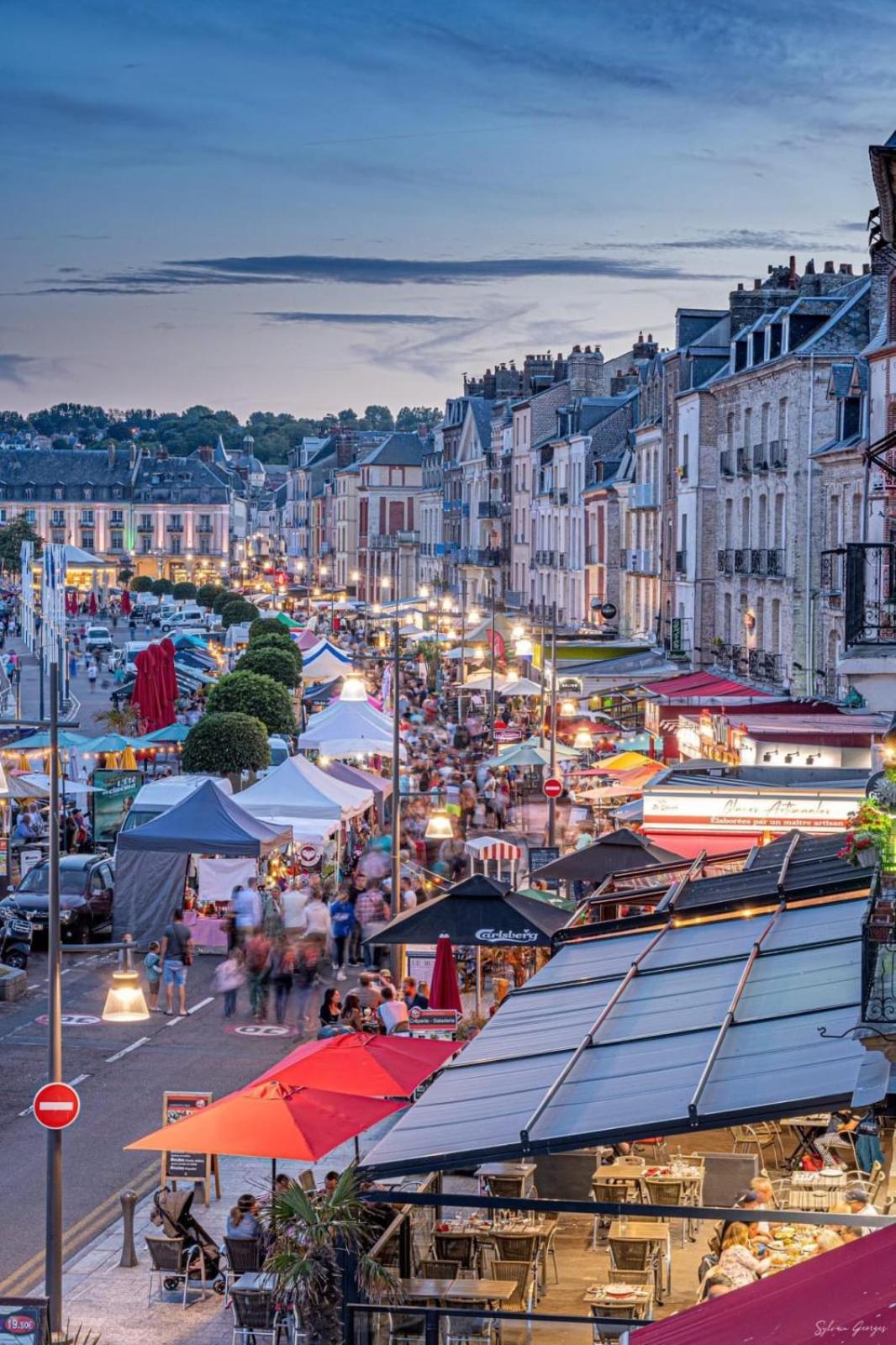 Dm20 - Les Arcades Vue Sur Le Port Lägenhet Dieppe Exteriör bild